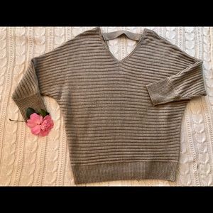 Light knitted Tan oversized sweater